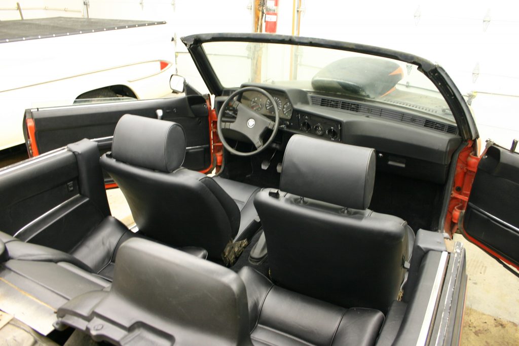 Image of interior 2